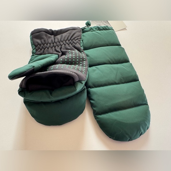 Lululemon Wunder Puff Mittens | Unisex Mittens - Picture 4 of 9